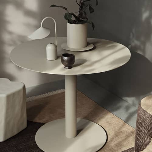 Lampada senza fili ricaricabile Arum LED metallo beige - Ferm Living - Beige cashmere - Alluminio, Ferro