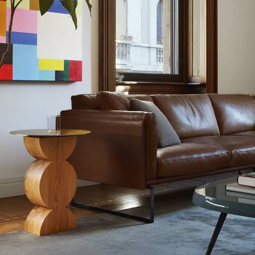 Table d\'appoint Constantin / Ø 48 x H 59 cm - Studio Simon, 1971 - CASSINA - Laiton / Chêne - Chêne massif ciré, Laiton brossé