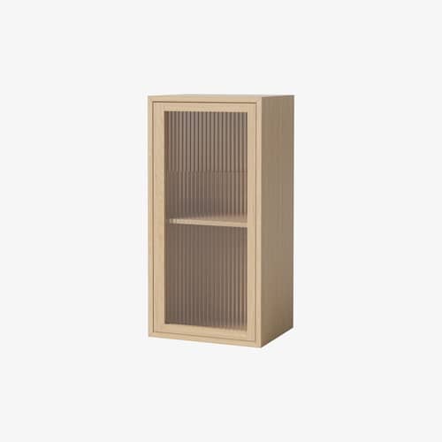 Portaoggetti da parete Case legno naturale / L 35 x H 70 cm - 1 porta vetro scanalato - Bolia - Rovere pigmentato bianco oliato - Compensato, Impiallacciatura rovere pigmentata e oliata, Vetro scanalato