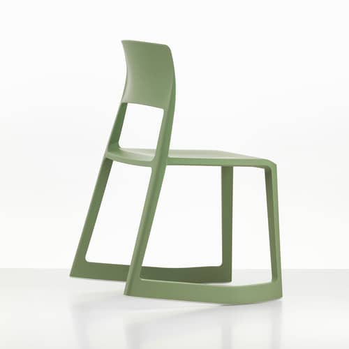Sedia impilabile Tip Ton RE materiale plastico verde / Riciclato - Inclinabile ed ergonomico - Vitra - Verde industriale - Polipropilene riciclato