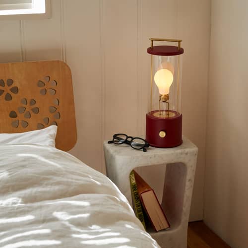 Lampe extérieur sans fil rechargeable The Muse métal rouge / IP44 - Verre - TALA - Rouge Pomona - Aluminium, Laiton massif, Verre borosilicaté