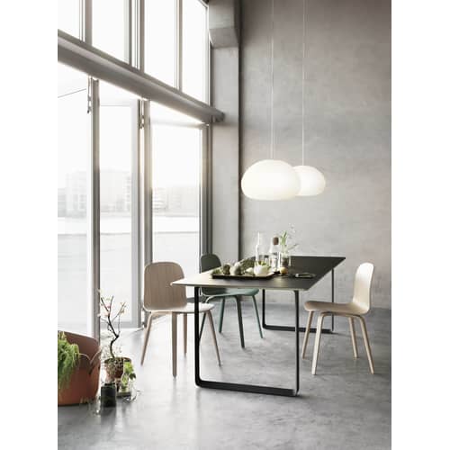 Table rectangulaire 70-70 XL / 255 x 108 cm - Contreplaqué finition linoleum - Muuto - Noir - Aluminium, Contreplaqué, Linoléum