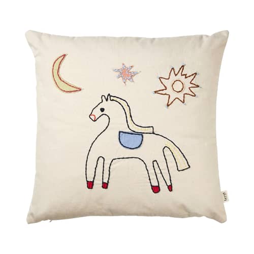 Coussin Naive Horse tissu blanc / 40 x 40 cm - Brodé à la main - Ferm Living - Cheval -  Duvet,  Plumes, Coton biologique