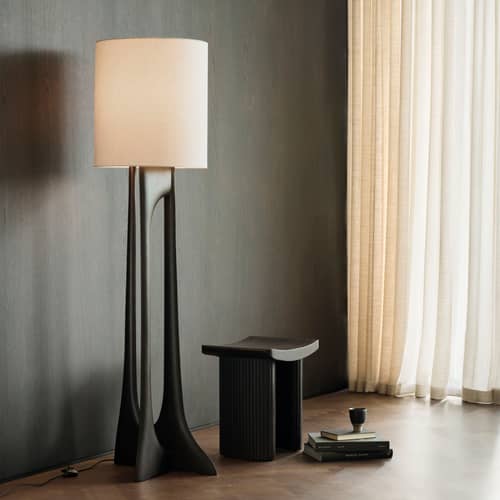 Flow Floor lamp textile beige / Height: 176 cm - Ethnicraft - Beige fabric / Dark mahogany - Fabric, Solid mahogany