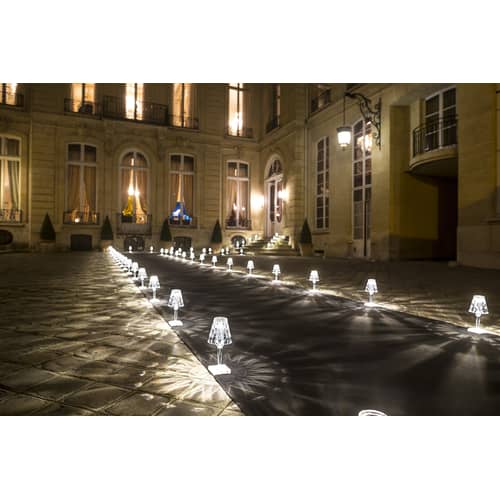Lampe extérieur sans fil rechargeable Battery LED plastique transparent / H 22 cm - USB - Kartell - Cristal - Technopolymère thermoplastique