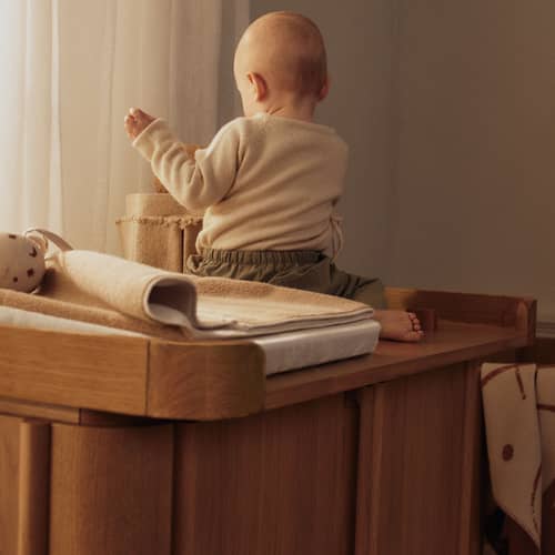 Zubehör  holz natur / Wickeltisch für Kommode Tilu - Ferm Living - Wickeltisch / Eiche - Eichenfurnier, massive Eiche