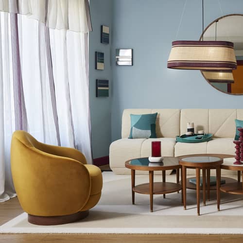 Fauteuil pivotant Bozzolo tissu vert / Moyen modèle - L 75 cm / Laine bouclette - Maison Sarah Lavoine - Vert (velours) / Base noyer - Mousse polyuréthane, Placage de noyer, Velours polyester