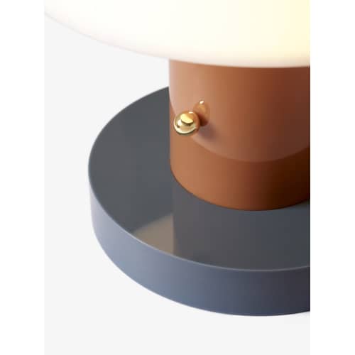 Schnurlosleuchte Setago  JH27 plastikmaterial blau braun / LED - by Jaime Hayon - &tradition - Rostrot / Blauer Sockel - Geformtes Polycarbonat