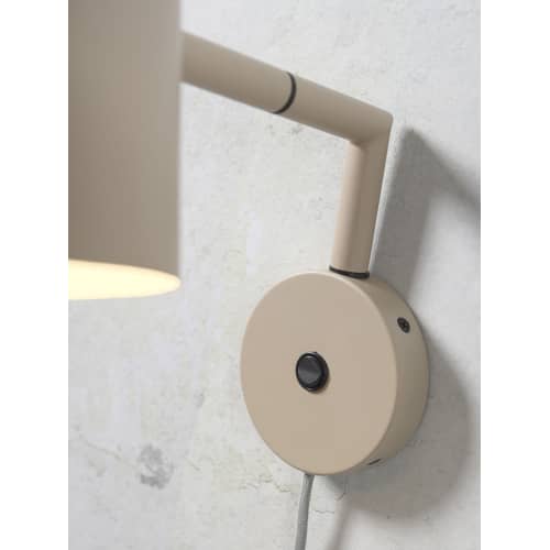 Applique avec prise Marseille / Liseuse orientable - It\'s about Romi - Sable - Fer
