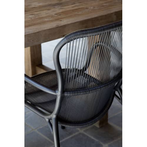 Stapelbarer Sessel Loop plastikmaterial textil schwarz / Bespannung handgeflochtenes Polyethylen - Vincent Sheppard - Schwarz - Polyethylenfaser, Thermolackiertes Aluminium