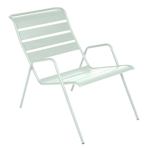 Fauteuil bas Monceau métal vert / Empilable - Fermob - Menthe glaciale - Acier peint