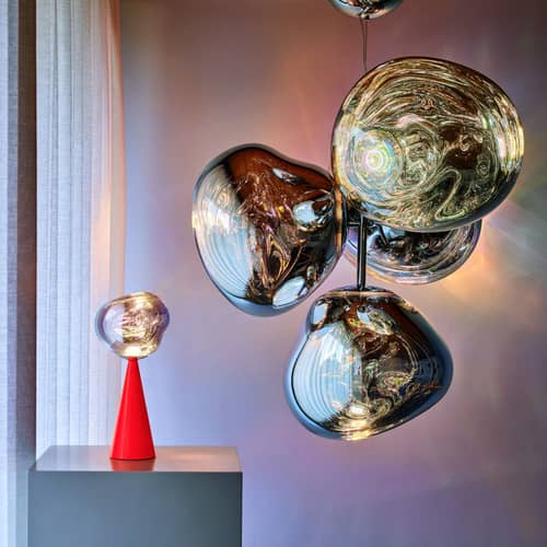 Lampe sans fil rechargeable Melt Portable LED / H 28,5 cm - Change de couleur - Tom Dixon - Orange Fluoro - Acier laqué, Polycarbonate soufflé métallisé