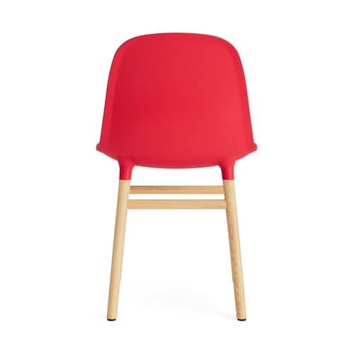 Chaise Form / Pieds chêne - Normann Copenhagen - Rouge éclatant / chêne - Chêne massif, Polypropylène