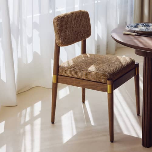 Gepolsterter Stuhl Lilay textil braun - NV GALLERY - Karamel / Esche - Esche massiv, High Density-Schaum, Tissu Tweed