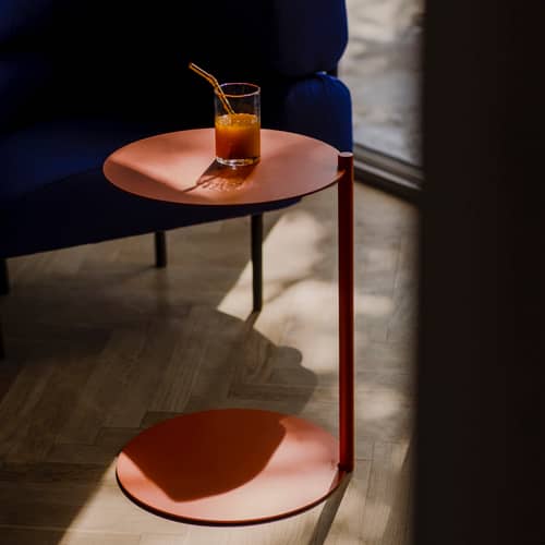Table d\'appoint Ande métal orange / Ø 40 x H 55 cm - NOO.MA - Ecorce d\'orange - Acier recyclé