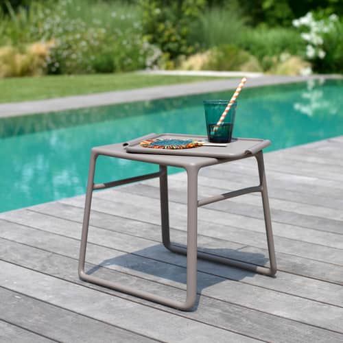 Table d\'appoint Pop beige / 44 x 39,5 x H 38,5 cm - NARDI - Taupe - Résine de fibre de verre