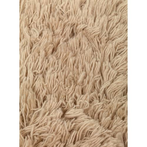 Kissen Meadow textil beige / Langflorig - 50 x 50 cm / Handgetuftet und handgewebt - Ferm Living - Beige -  Duvet,  Plumes, Wolle
