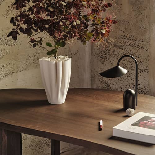 Bureau Tarn bois marron / L 170 x P 90 cm x H 73,9 cm - Ferm Living - Hêtre teinté foncé - Hêtre massif