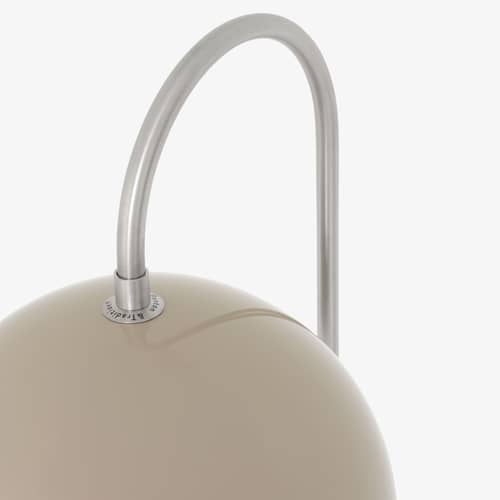 Lampadaire Flowerpot VP12 / Verner Panton, 1969 - &tradition - Gris-beige - Acier