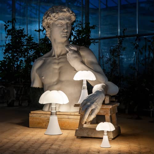 Lampe de table Minipipistrello White matt LED / H 35 cm - Martinelli Luce - Blanc mat -  Méthacrylate satiné, Acier satiné, Aluminium peint mat