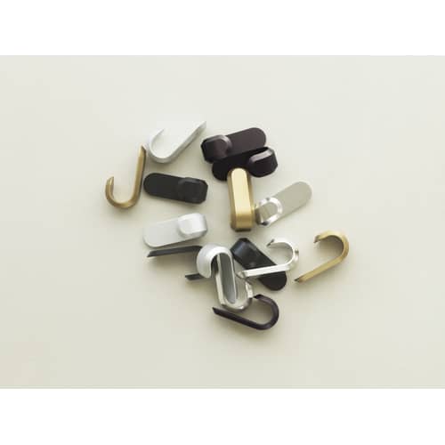 Set de 2 patère Curve Mini métal / H 5,8 cm - Normann Copenhagen - Noir mat - Aluminium anodisé