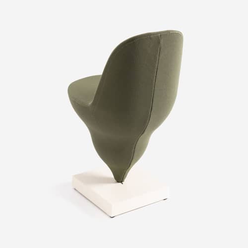 Sedia imbottita Gelato tessuto verde - Moustache - Tessuto Kiwi / Base crema - Ghisa di alluminio, Metallo, Schiuma di poliuretano, Tessuto poliestere