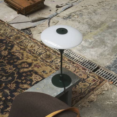 Lampe de table PH 2/1 vert / Réédition 1927 - Louis Poulsen - Vert brillant / Blanc - Aluminium laqué, Verre soufflé bouche