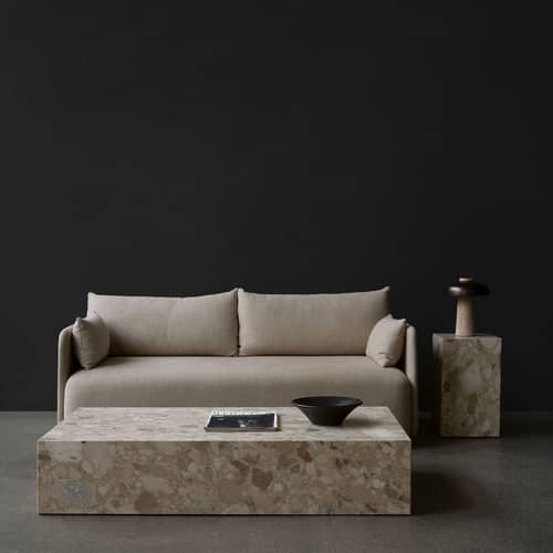 Divano destro Offset tessuto bianco / 2 posti - L 178 cm - Audo Copenhagen - Logan Sabbia / Ecru - Molle in acciaio, Pino, Schiuma HR, Tessuto Logan