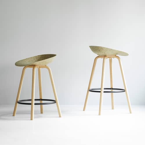 Mat Bar stool cane & fibres brown / H 75 cm - Navy Alga / Beechwood Base, legs - Normann Copenhagen - Alga (dark) / Beechwood Base, legs - FSC-certified beech, Powder coated steel, Seagrass
