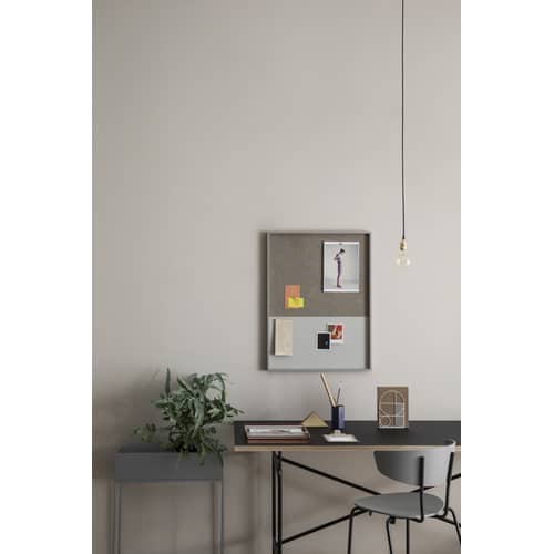 Chaise empilable Herman bois noir - Ferm Living - Noir - Acier laqué époxy, Contreplaqué de chêne laqué