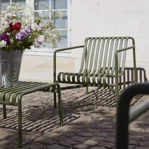 Lounge Sessel Palissade metall grün / mit niedriger Rückenlehne - R & E Bouroullec - Hay - Olivgrün - Epoxid-lackierter Stahl