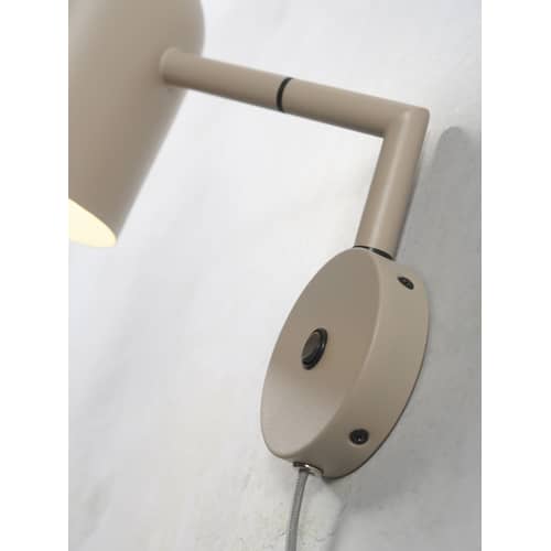 Wandleuchte mit Stromkabel Marseille metall beige / Drehbare Leselampe - It\'s about Romi - Sandfarben - Eisen