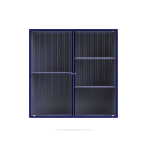 Wandablage Ripple II holz blau / Vitrine - B 69.6 x T 30 x H 69,6 cm / Gewelltes Glas - MONTANA - Monarch 135 - Geriffeltes Glas, lackierte Holzfaserplatte