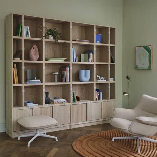 Bibliothèque Stacked bois blanc / Configuration 1 - L 262 x H 228 cm - Muuto - Blanc - Acier laqué, MDF peint