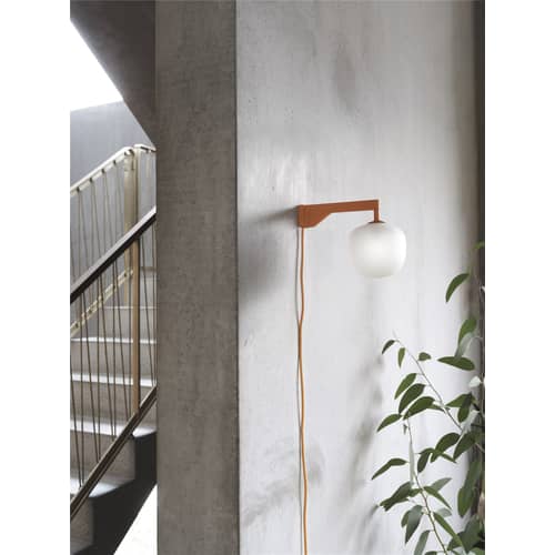 Rime Wall light with plug glass grey / Hand-blown glass - Muuto - Grey / White sphere - Aluminium, Mouth blown glass