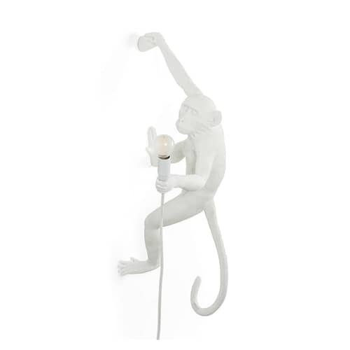 Applique avec prise Monkey Hanging plastique blanc / Indoor - H 76,5 cm - Seletti - Blanc / Suspendu à droite - Résine