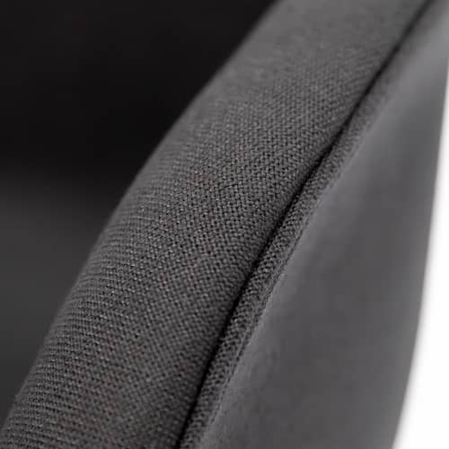 Fauteuil rembourré Scoop tissu noir / Dossier haut - Pieds métal - Tom Dixon - Noir / Pieds chromés - Acier chromé, Mousse, Tissu Kvadrat
