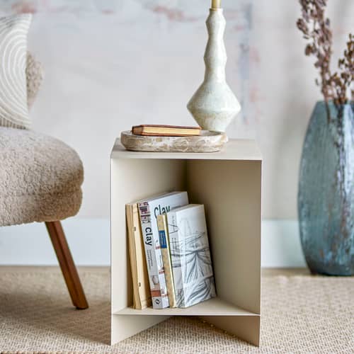 Table d\'appoint Tasha métal beige / 35 x 35 x H 45 cm - Bloomingville - Beige - Métal laqué
