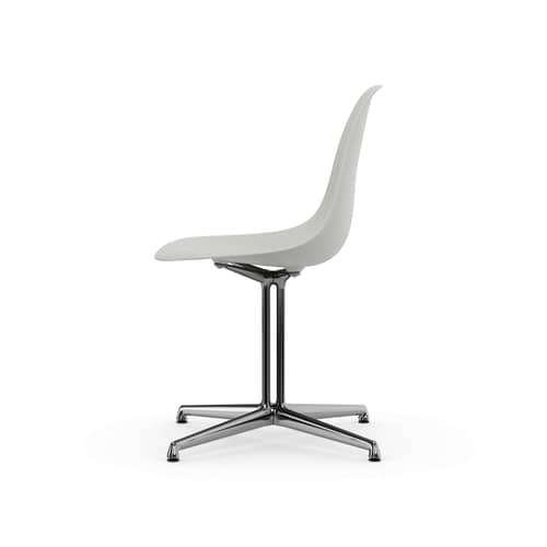 RE DSL - Eames Plastic Side Chair Chair plastic material white / (1950) - Base La Fonda / Recycled - Vitra - Cotton white / Polished white Base, legs - die-cast aluminium, Post-consumer recycled polypropylene