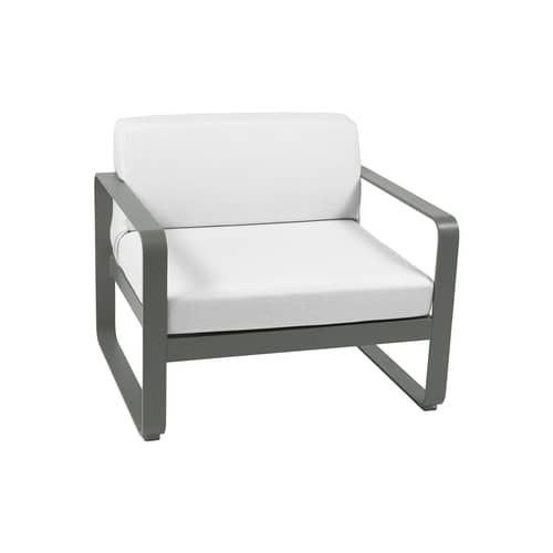 Fauteuil rembourré Bellevie Lounge     / Tissu blanc grisé - Fermob - Romarin / Tissu blanc grisé - Aluminium laqué, Mousse, Tissu acrylique