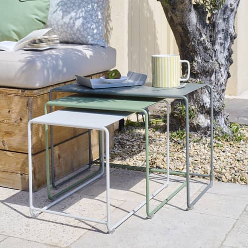 Satz-Tische Oulala metall beige / Set von 3 - 55 x 30 x H 40 cm - Fermob - Tonka / Muskat / Milchkaffee-Beige - Stahl