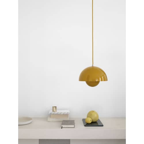 Sospensione FlowerPot VP1 metallo grigio / Ø 23 cm - By Verner Panton, 1969 - &tradition - Grigio brillante - Alluminio laccato