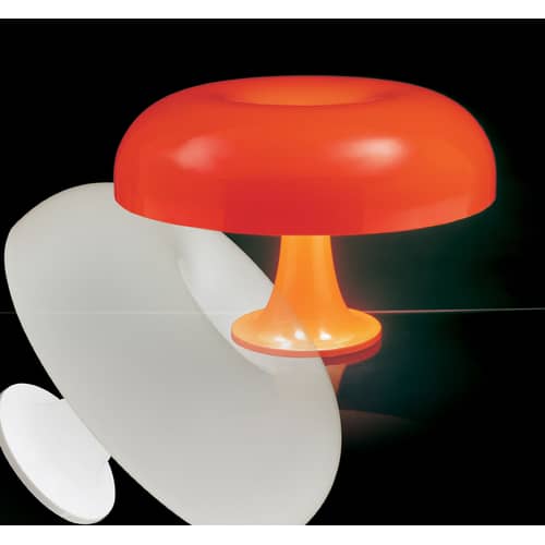 Lampada da tavolo Masters\' Pieces - Nesso materiale plastico bianco / 1967 - Ø 54 cm - Artemide - Bianco - Tecnopolimero