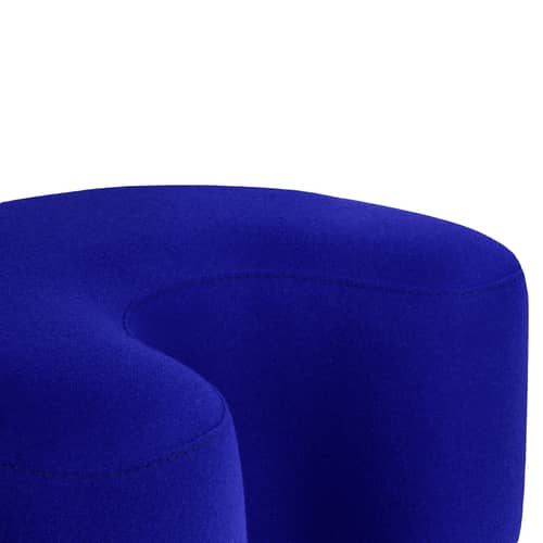 Pouf Ü tissu bleu / 60 x 50 x H 30,5 cm - NOO.MA - Myrtille douce (laine) -  Ouate, Aggloméré, Mousse, Tissu