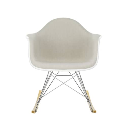 Schaukelstuhl RAR - Eames Plastic Armchair textil weiß grau / (1950) - Vollpolsterung - Vitra - Stoff grau & Sitzschale weiß / helles Holz - Gewebe, Massivahorn, Polypropylen, Polyurethan-Schaum, Stahl