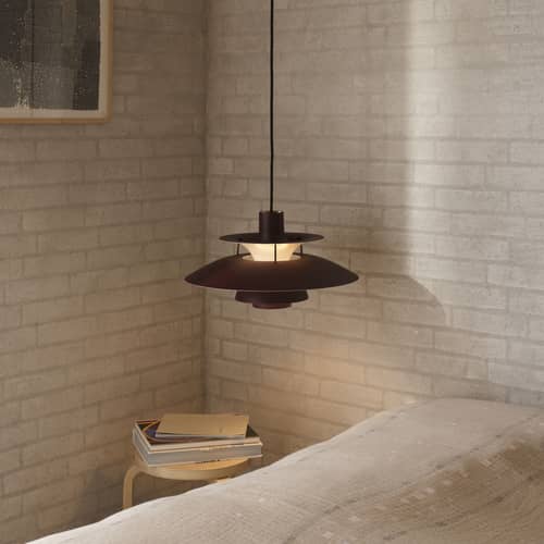 PH 5 Pendant metal red / Ø 50 cm - Poul Henningsen, 1958 - Louis Poulsen - Monochrome Burgundy - Lacquered aluminium