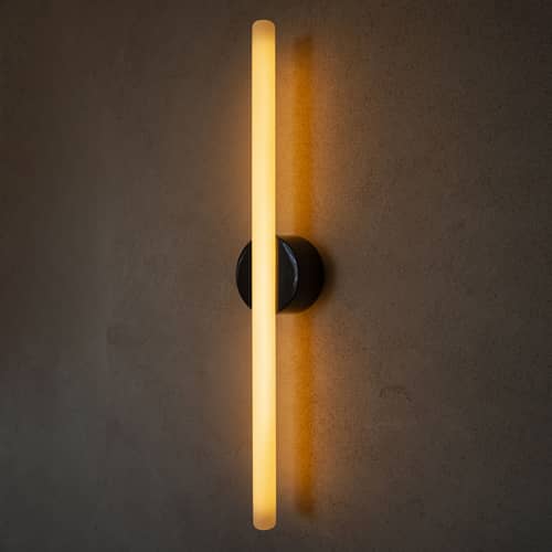 Applique salle de bains Kilter Long LED / L 64 cm - Orientable - TALA - L 64 cm / Gris foncé - Aluminium, Verre dépoli