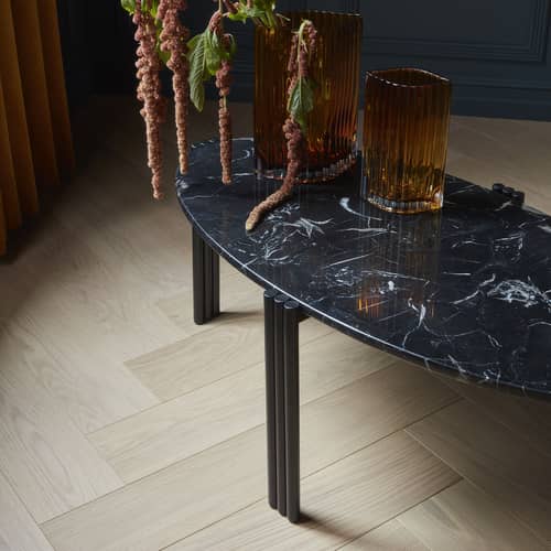 Couchtisch Tribus stein schwarz / 92 x 47 x H 35 cm - Marmor - AYTM - Schwarzer Marmor / Schwarz - Marmor, Stahl