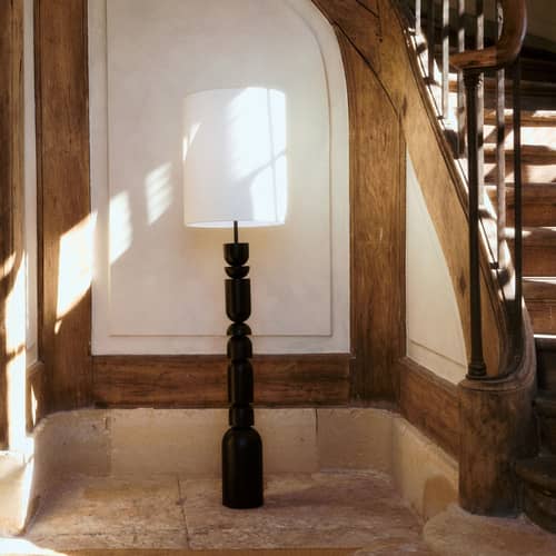 Tinga Floor lamp wood black - NV GALLERY - White Linen / Black - Linen, Rubber tree wood
