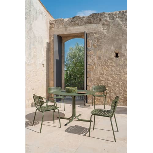 Chaise empilable Mom métal bleu  / Seconde vie - Emu - Bleu azur - Acier verni
